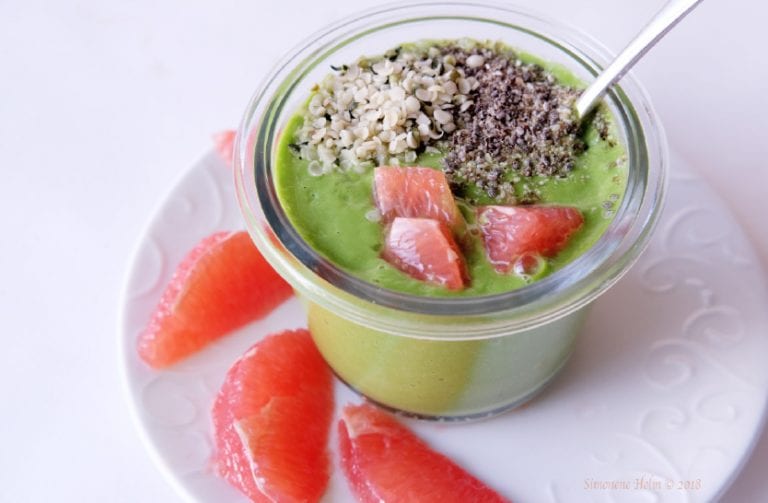 Breakfast alkaline smoothie